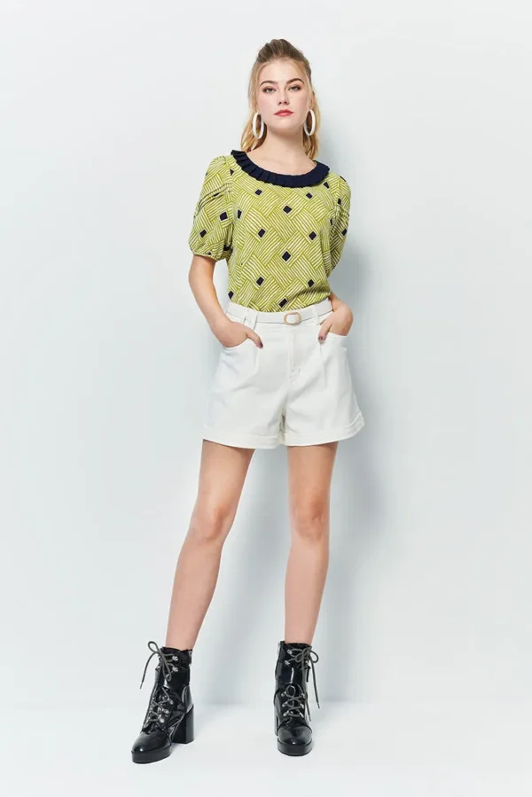 Casual high-waisted stereo belt shorts