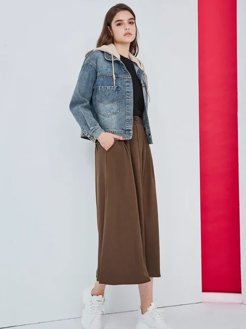 Short knit hooded large pocket