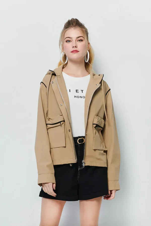 Hooded plain line coat with large pockets