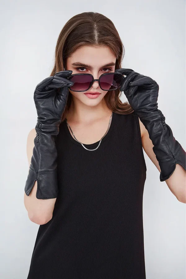 Round neck drop bright ring